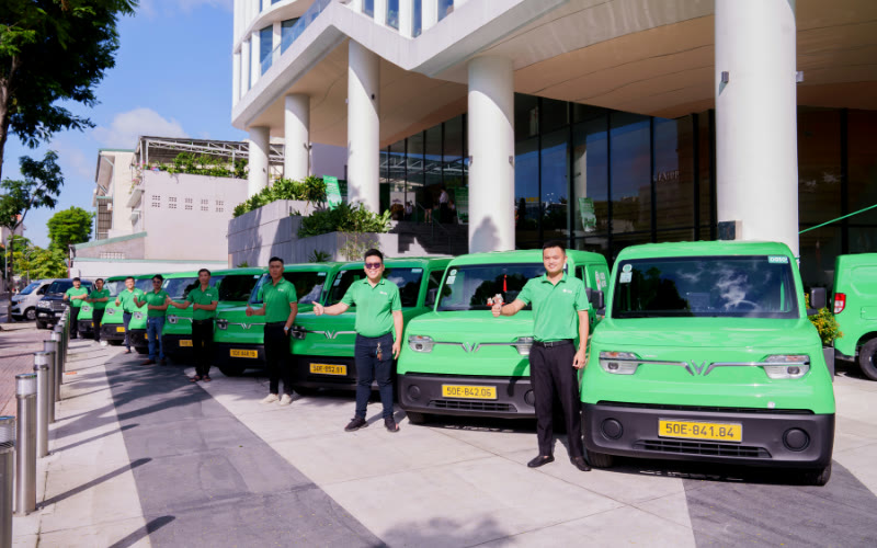 Đội xe GOZO với dòng xe điện Vinfast EC Van.